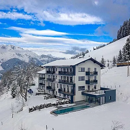 Hotel With Shared Pool 2*